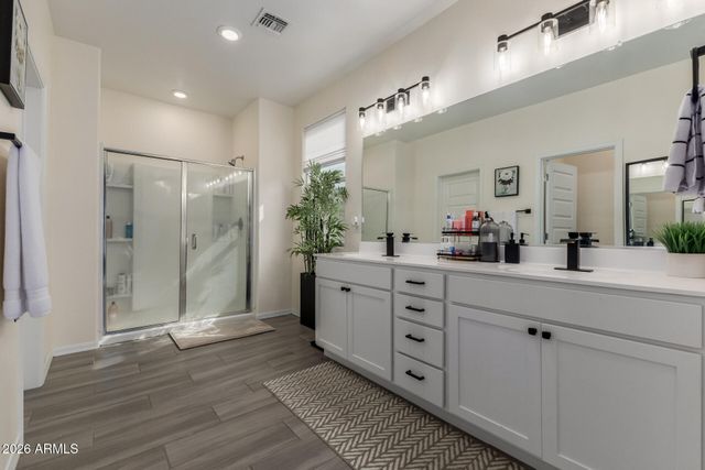 1841 W 20TH Avenue, Apache Junction, AZ 85120