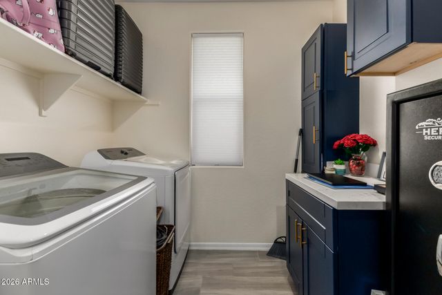 1841 W 20TH Avenue, Apache Junction, AZ 85120