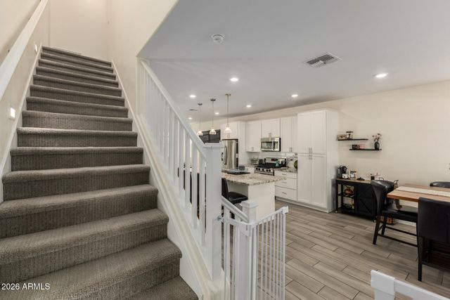 1841 W 20TH Avenue, Apache Junction, AZ 85120