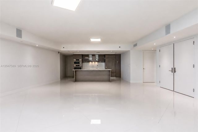 17201 Collins Ave 1807, Sunny Isles Beach, FL 33160