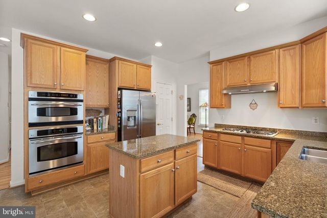 10585 TATTERSALL DR, Manassas, VA 20112
