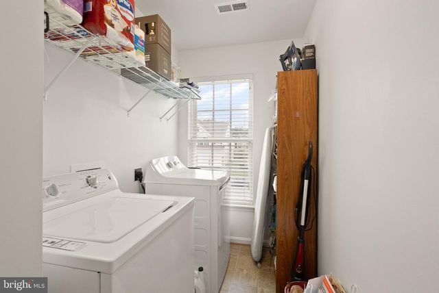 10585 TATTERSALL DR, Manassas, VA 20112