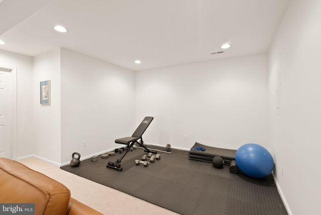 10585 TATTERSALL DR, Manassas, VA 20112