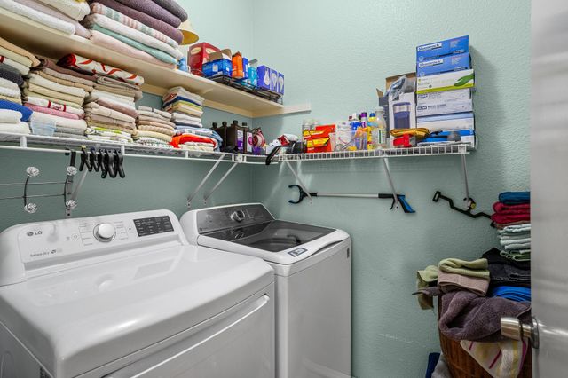 1121 Black Locust DR, Pflugerville, TX 78660