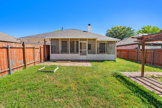 1121 Black Locust DR, Pflugerville, TX 78660