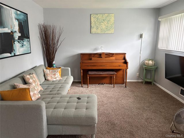 11 Madison Avenue, Roosevelt, NY 11575