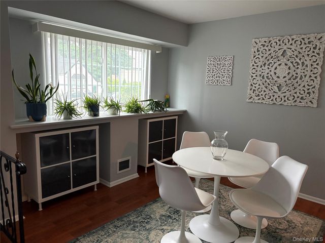 11 Madison Avenue, Roosevelt, NY 11575