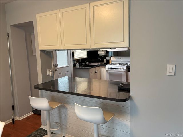 11 Madison Avenue, Roosevelt, NY 11575