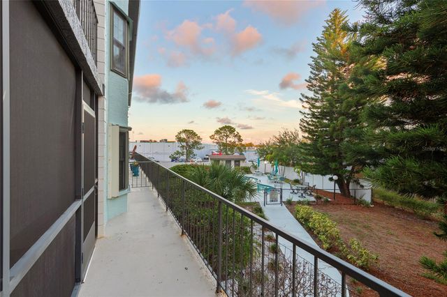 2651 MICHAEL PLACE 104, Dunedin, FL 34698