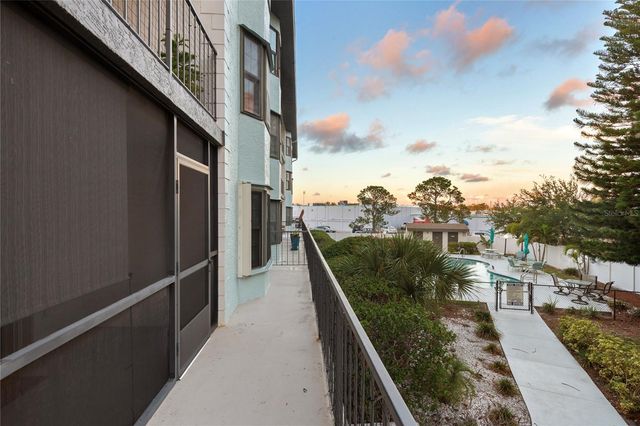 2651 MICHAEL PLACE 104, Dunedin, FL 34698