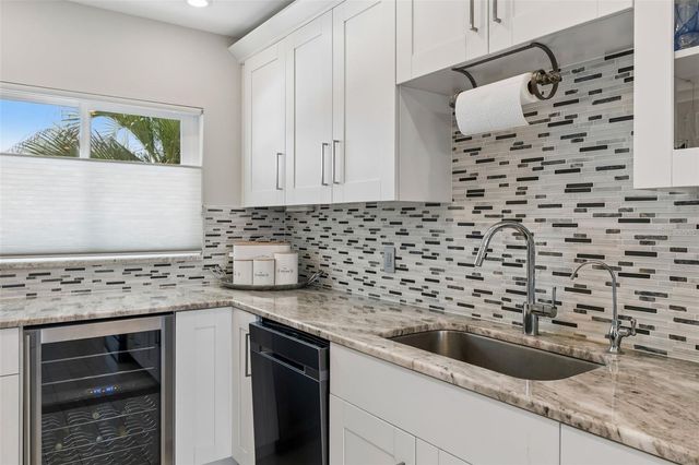 770 ISLAND WAY N204, Clearwater, FL 33767