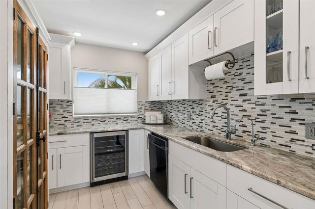 770 ISLAND WAY N204, Clearwater, FL 33767