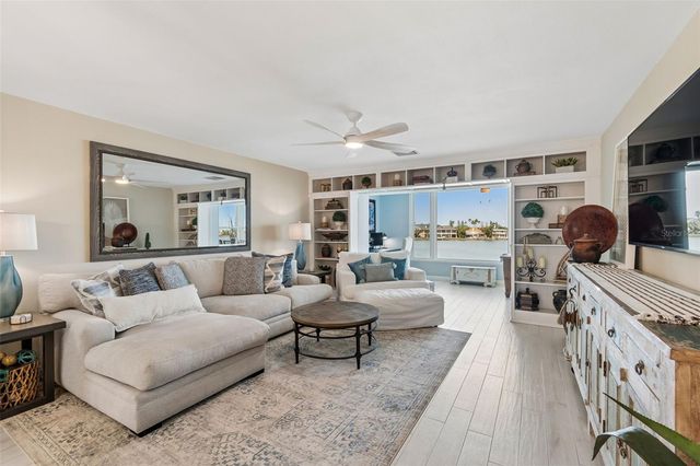 770 ISLAND WAY N204, Clearwater, FL 33767