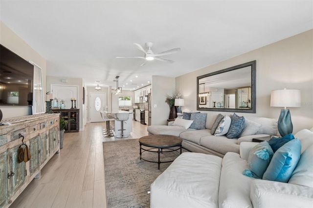 770 ISLAND WAY N204, Clearwater, FL 33767