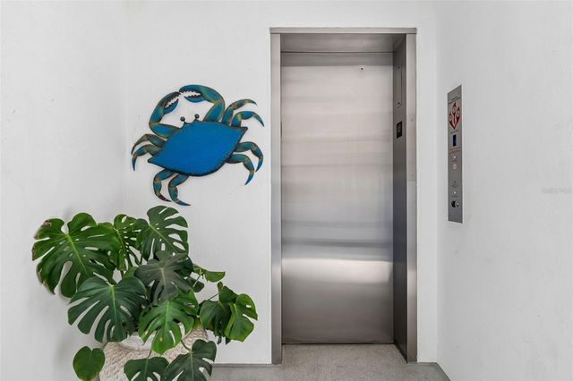 770 ISLAND WAY N204, Clearwater, FL 33767