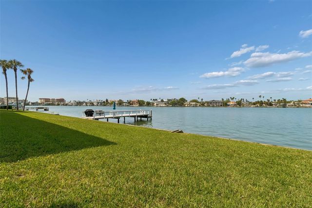 770 ISLAND WAY N204, Clearwater, FL 33767