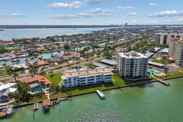 770 ISLAND WAY N204, Clearwater, FL 33767