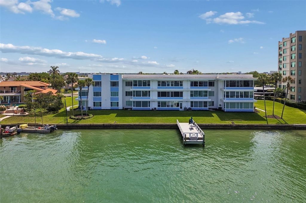 770 ISLAND WAY N204, Clearwater, FL 33767