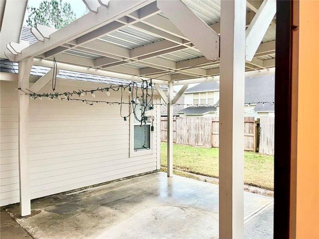 17707 Cypress Laurel Street, Houston, TX 77095
