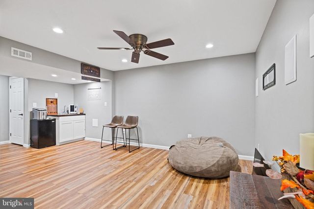7014 ALLINGTON MANOR CIR E, Frederick, MD 21703