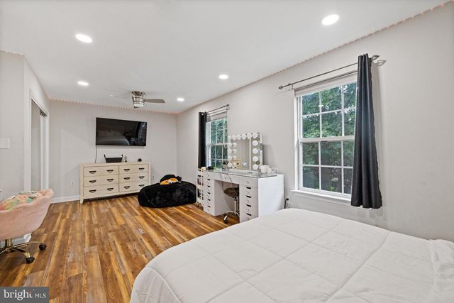 7014 ALLINGTON MANOR CIR E, Frederick, MD 21703