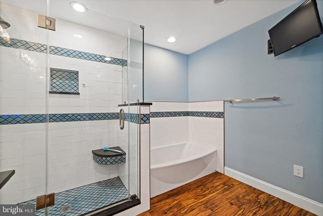 7014 ALLINGTON MANOR CIR E, Frederick, MD 21703