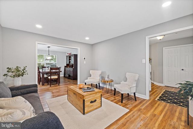 7014 ALLINGTON MANOR CIR E, Frederick, MD 21703
