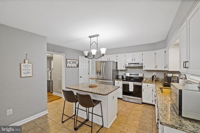 7014 ALLINGTON MANOR CIR E, Frederick, MD 21703