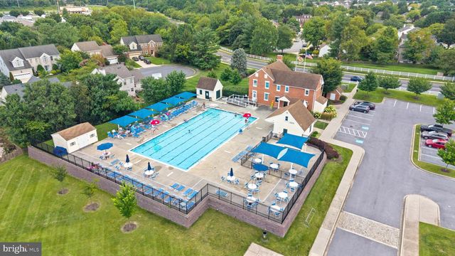 7014 ALLINGTON MANOR CIR E, Frederick, MD 21703