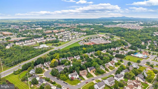 7014 ALLINGTON MANOR CIR E, Frederick, MD 21703