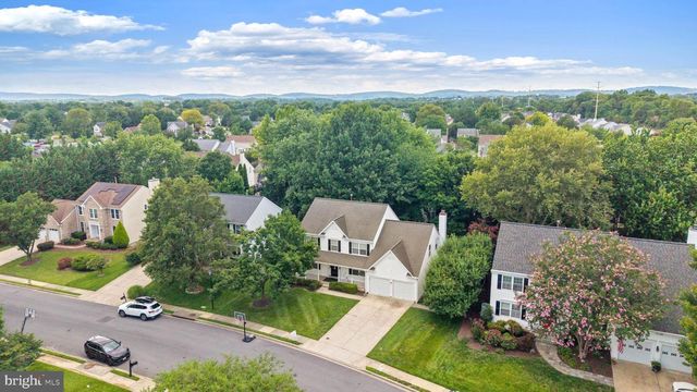 7014 ALLINGTON MANOR CIR E, Frederick, MD 21703