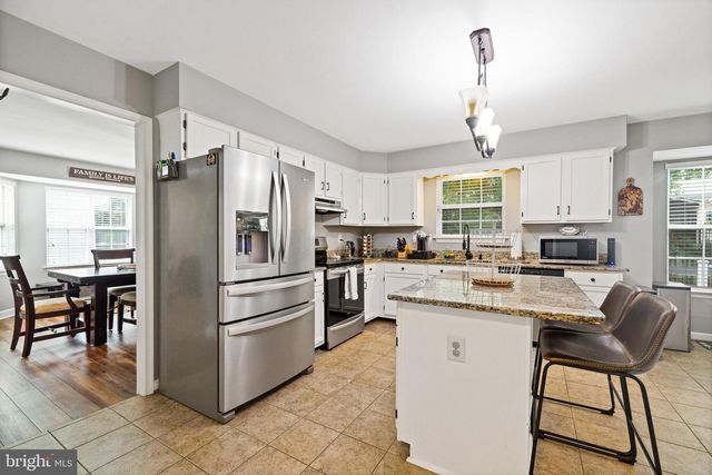 7014 ALLINGTON MANOR CIR E, Frederick, MD 21703