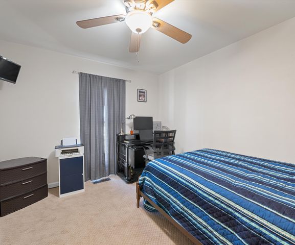 680 Leveque Circle, Frenchtown Twp, MI 48117