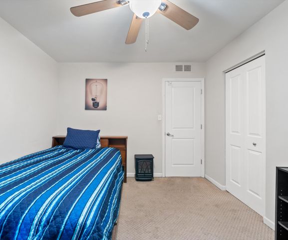 680 Leveque Circle, Frenchtown Twp, MI 48117