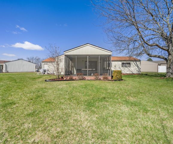 680 Leveque Circle, Frenchtown Twp, MI 48117