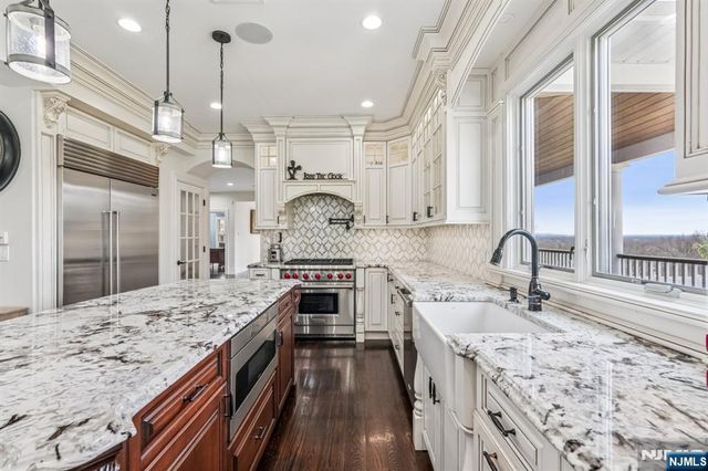 73 Maple Avenue, Wayne, NJ 07470