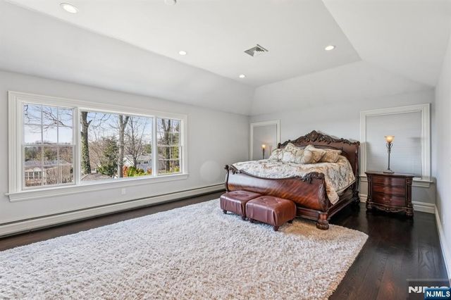 73 Maple Avenue, Wayne, NJ 07470