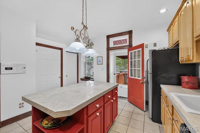 2919 Michigan Avenue, St Louis, MO 63118