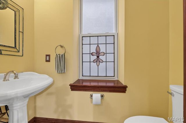 2919 Michigan Avenue, St Louis, MO 63118
