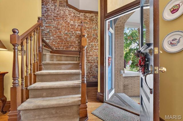 2919 Michigan Avenue, St Louis, MO 63118