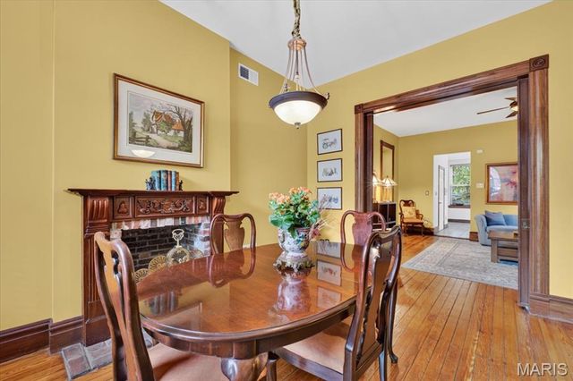 2919 Michigan Avenue, St Louis, MO 63118