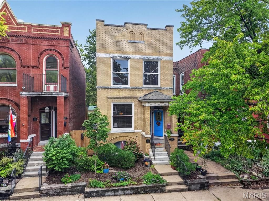 2919 Michigan Avenue, St Louis, MO 63118