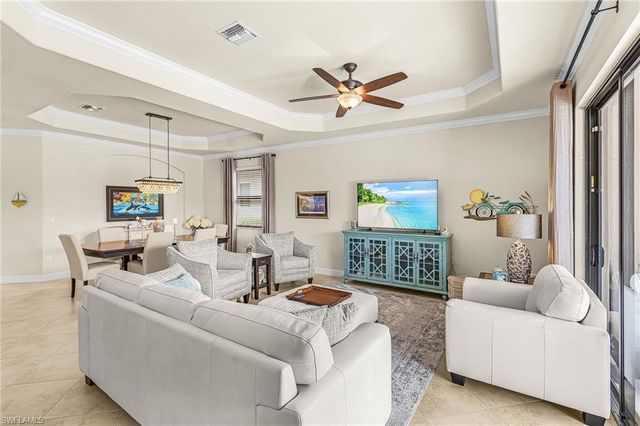 28554 Westmeath CT, Bonita Springs, FL 34135