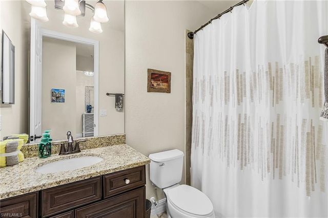28554 Westmeath CT, Bonita Springs, FL 34135