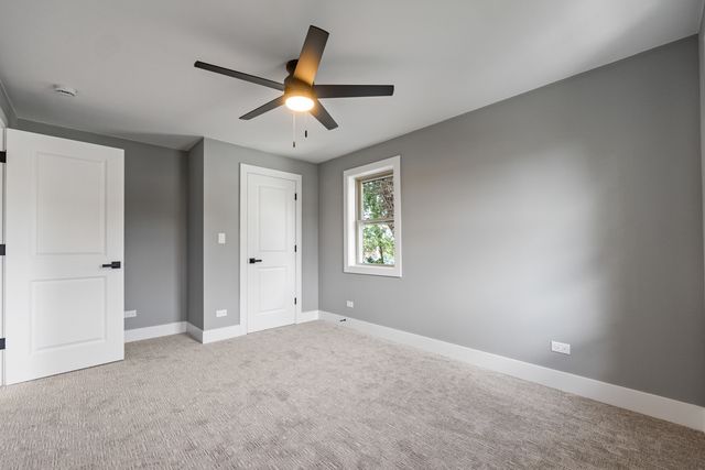 2725 W 99th Street, Chicago, IL 60655
