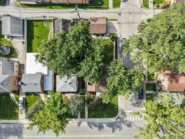 2725 W 99th Street, Chicago, IL 60655