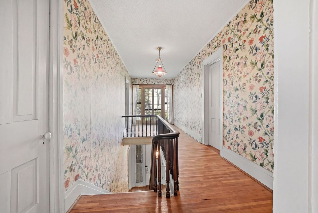 Image 21 of property listing at 305 Somonauk Street, Sycamore, IL 60178
