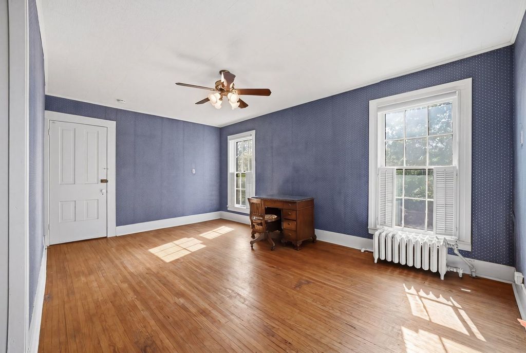 Image 26 of property listing at 305 Somonauk Street, Sycamore, IL 60178