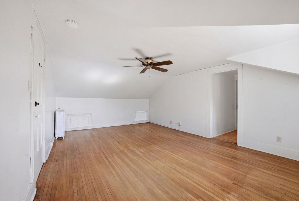 Image 29 of property listing at 305 Somonauk Street, Sycamore, IL 60178