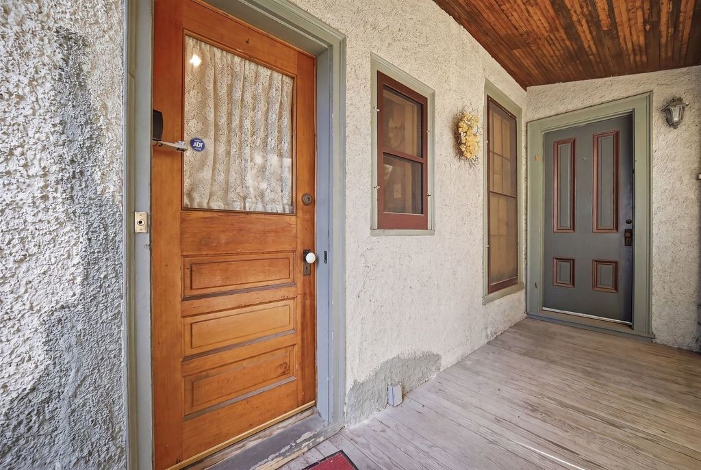 Image 49 of property listing at 305 Somonauk Street, Sycamore, IL 60178
